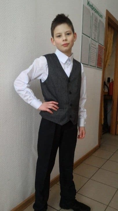 Жилет школьный для мальчика (вискоза)